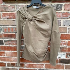 NWT Linen Zara Longsleeve